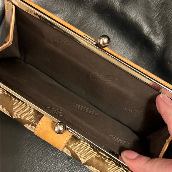 Coach Signature Kisslock Brown and Tan Wallet - Picture 5 of 6